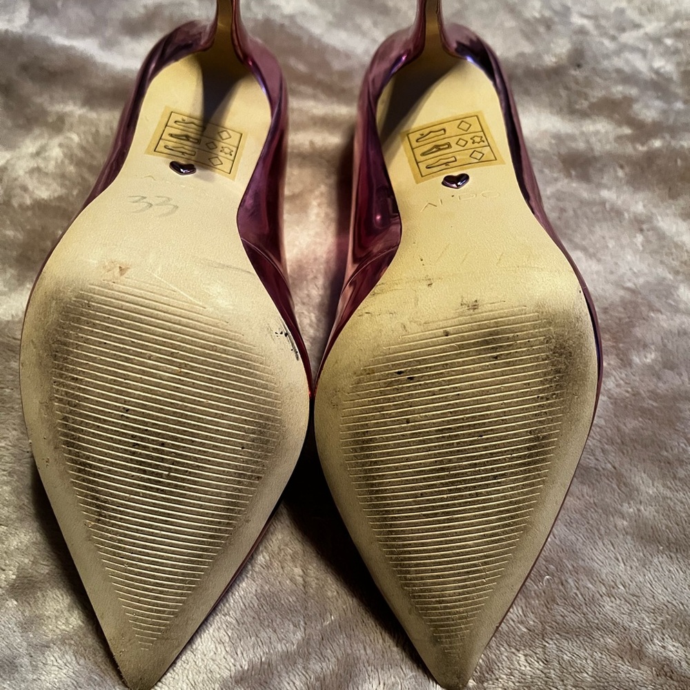 Aldo Pink Metallic Heels with Sleek Design - Picture 5 of 6